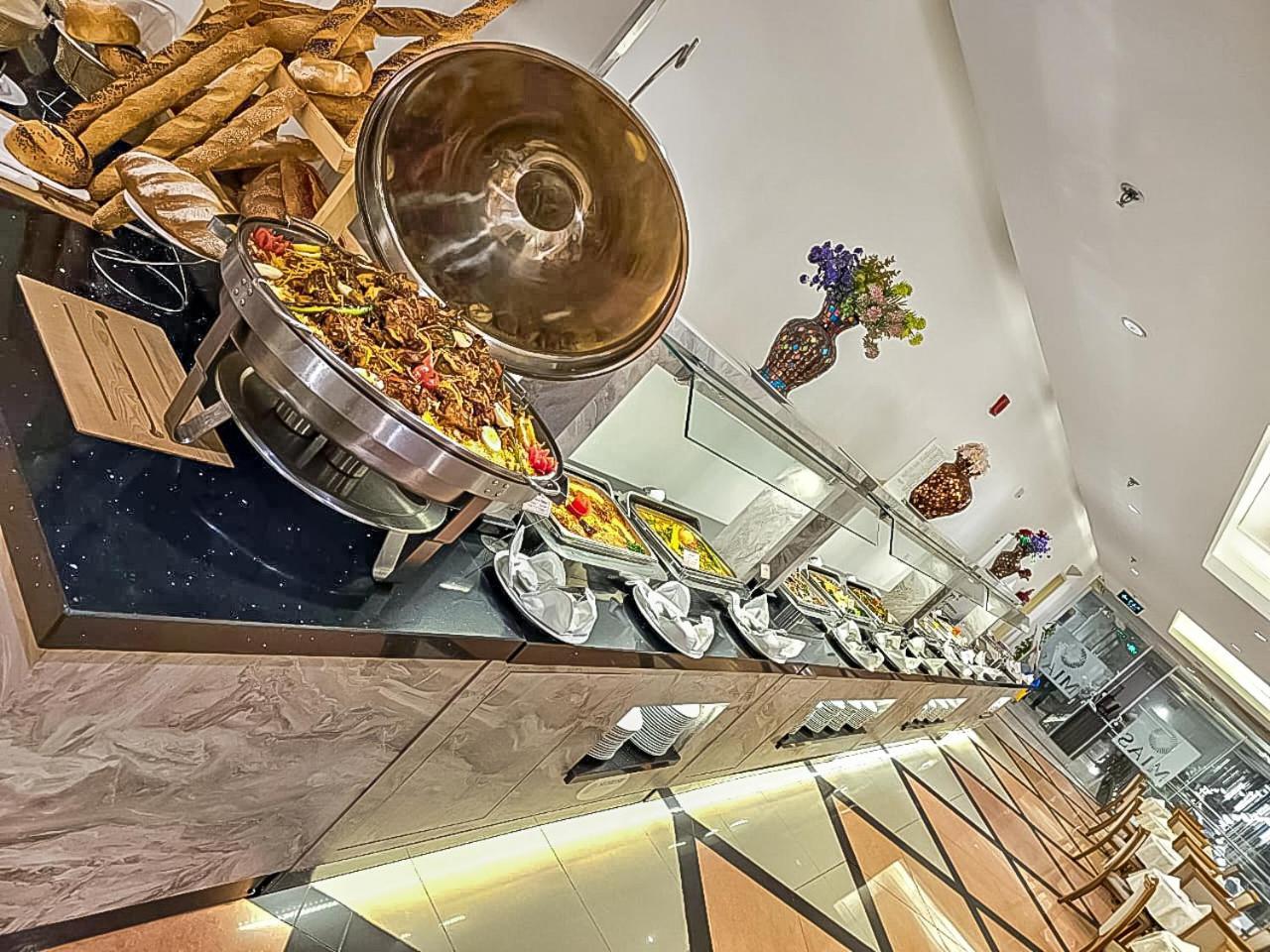 Mias Al Madina Hotel Medina Exterior photo